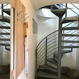 https://apartmn-u-babiky.praguehotelsweb.com