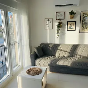 https://trogir-penthouse-ivy.splithotels.org